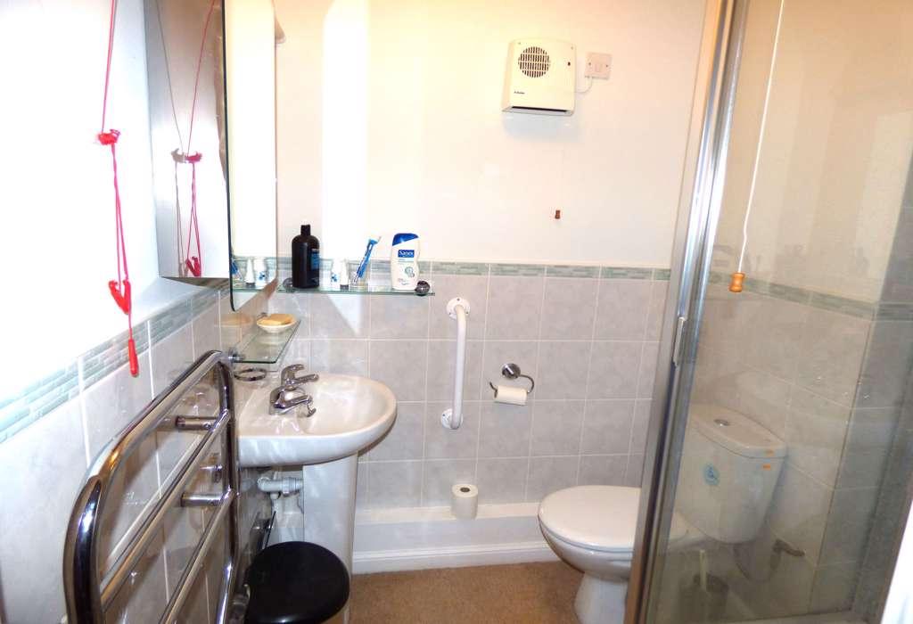 En Suite Shower Room