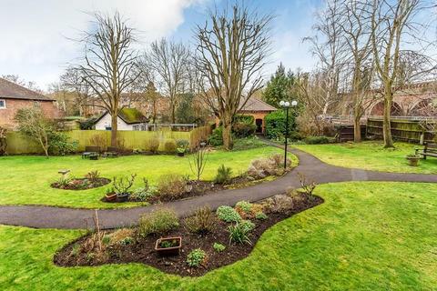 2 bedroom retirement property for sale, LEATHERHEAD