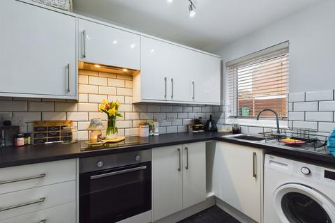 41 Mortimer Gardens, Tadley, RG26 3UP