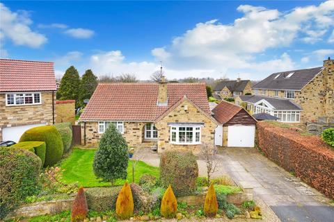 2 bedroom bungalow for sale, Hollybush Green, Collingham, Wetherby, West Yorkshire, LS22