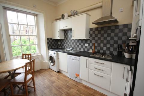 4 bedroom flat to rent - St Patricks Square, Newington, Edinburgh, EH8