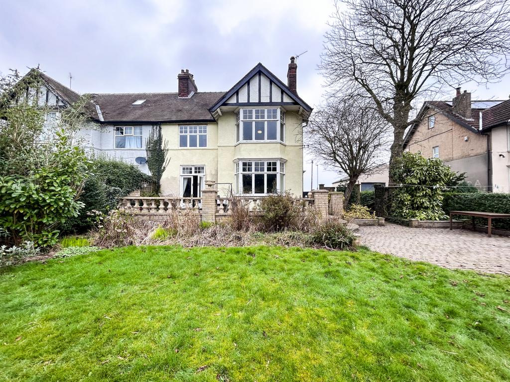 Orb Lane, DN15 4 bed semidetached house for sale £250,000