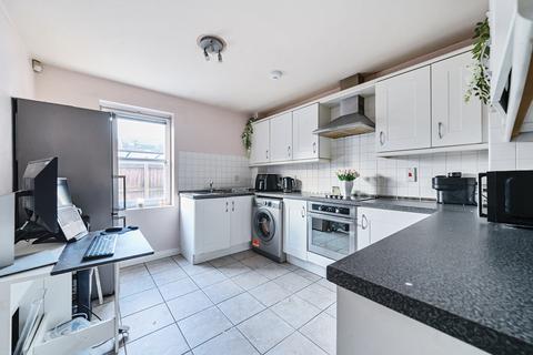 32 Hermitage Way, Wootton, Northampton, NN4 6JG
