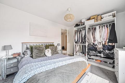 32 Hermitage Way, Wootton, Northampton, NN4 6JG