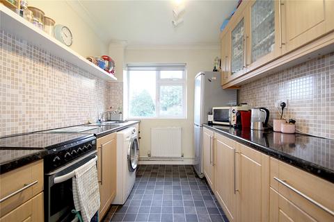 60 Banbrook Close, Solihull, B92 9NE