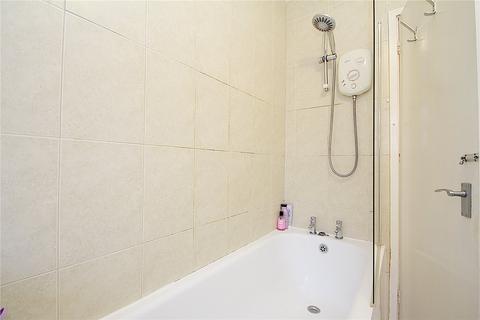 60 Banbrook Close, Solihull, B92 9NE