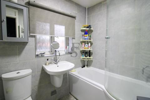 10 Audley End, Leicester, LE3 1GB