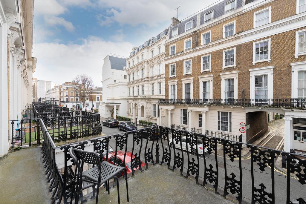 Devonshire Terrace, London, W2 1 bed flat for sale - £650,000