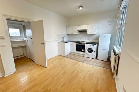 1 bedroom flat to rent - London NW1