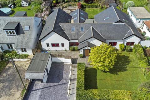 6 bedroom detached house for sale, Ashcombe Lane, Kingston