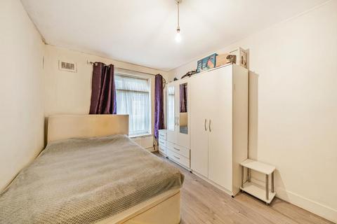 1 bedroom flat for sale, Sydney Road,  London,  N10
