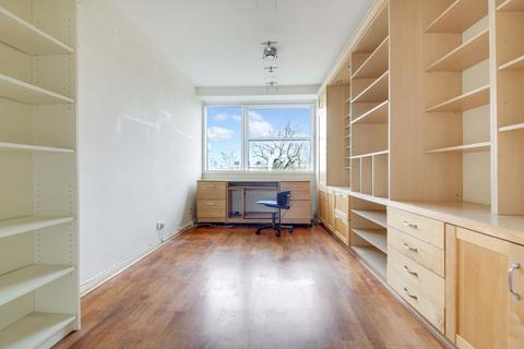 3 bedroom apartment for sale, Gloucester Avenue, Primrose Hill, NW1