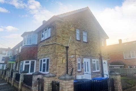 9 Balmoral Road, Margate, CT9 5PG