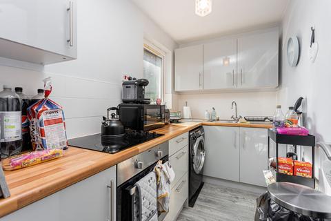 1 bedroom maisonette for sale, Herm Close, Crawley RH11