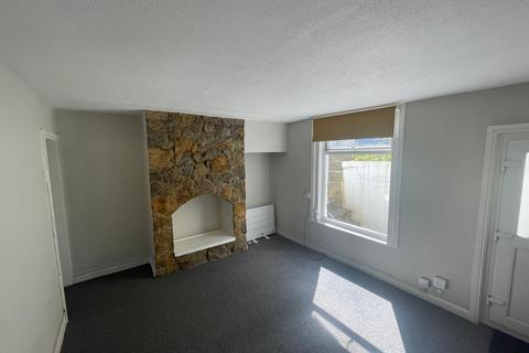 Studio to rent, Broughton Road Banbury - Basement