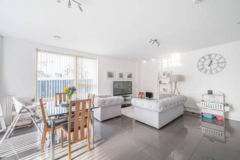 Flat 1, Twinn Building, 3 Regiment Hill, London, NW7 1FS