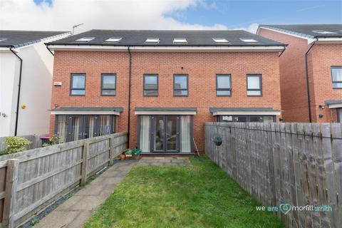 3 bedroom townhouse for sale - Derwent Chase, Waverley, Rotherham, S60 8AT