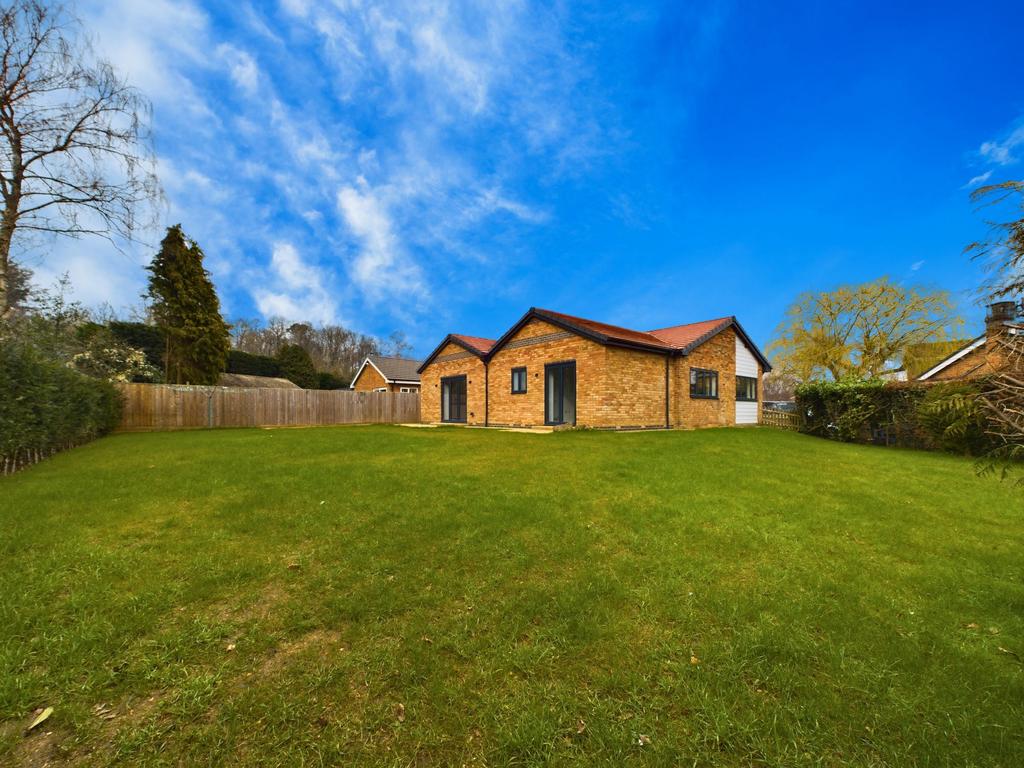 Hill Bottom close, Whitchurch On Thames, Whitchurch on Thames, RG8 4