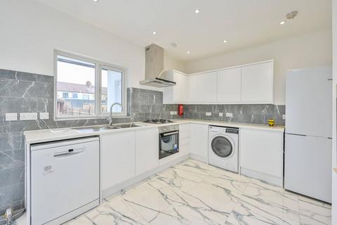 4 bedroom house to rent, Sanderstead Road, Leyton, London, E10