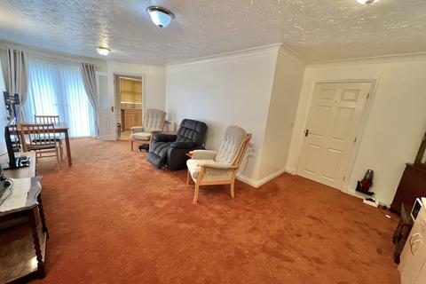 2 bedroom apartment for sale, Sovereign Court, Cleveleys FY5