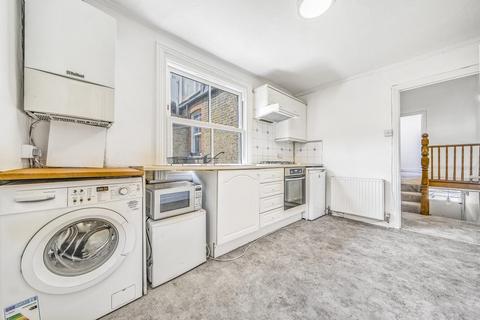 2 bedroom flat for sale, Ingelow Road, Battersea