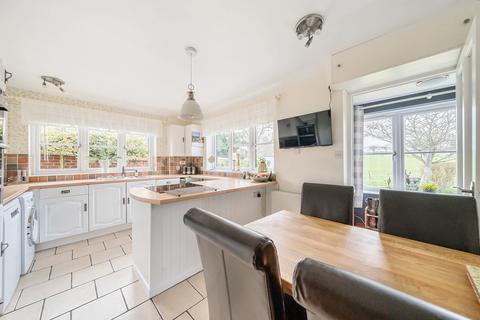 3 bedroom bungalow for sale, Wood Lane, Bramdean, Alresford, Hampshire, SO24