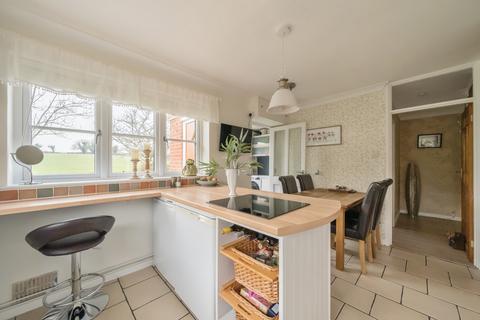 3 bedroom bungalow for sale, Wood Lane, Bramdean, Alresford, Hampshire, SO24