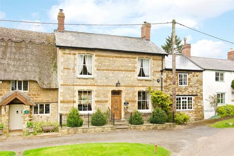 4 bedroom house for sale, The Green, Abthorpe, Towcester, Northamptonshire, NN12