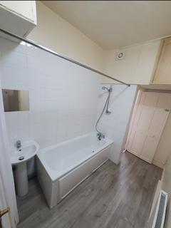 2 bedroom flat for sale, Park View Road, London N17