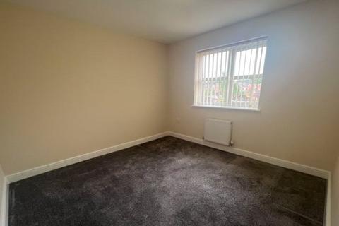 3 bedroom terraced house to rent, Gatcombe Way, Priorslee, Telford, Shropshire, TF2