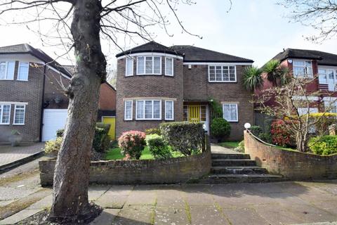 73 The Ridings, London, W5 3DP