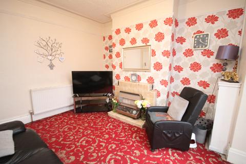 3 bedroom semi-detached house for sale - Taylors Road, Stretford, M32 0JJ