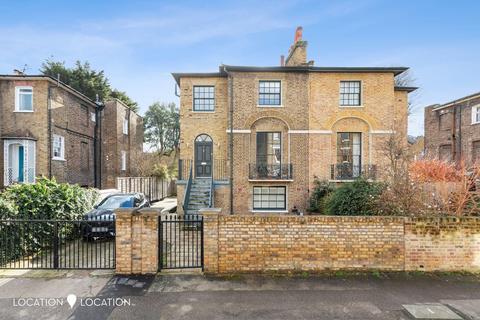 2 bedroom apartment for sale, Stamford Grove West, London, N16