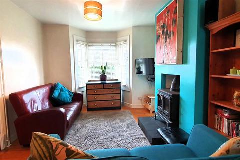 279 Staines Road, Feltham, TW14 9HF