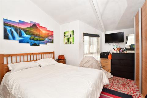 2 bedroom maisonette for sale, Nelson Close, Croydon, Surrey