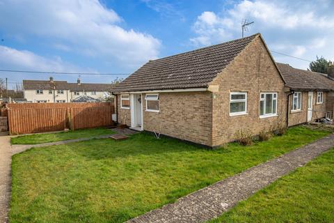 2 bedroom terraced bungalow for sale, Parklands, Malmesbury, SN16