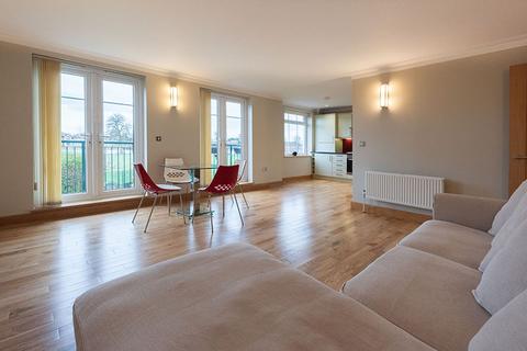 2 bedroom flat for sale, Village Road, Enfield EN1