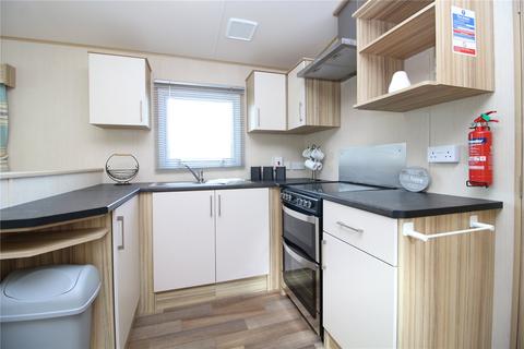 2 bedroom park home for sale, ABI Summer Breeze, Hoburne Bashley, New Milton, Hampshire, BH25