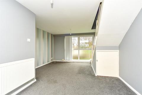 2 bedroom maisonette for sale, Thorne Close, Erith, Kent