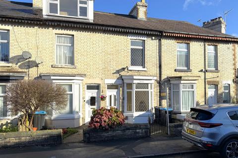 3 bedroom terraced house for sale, Chatsworth Place, Harrogate