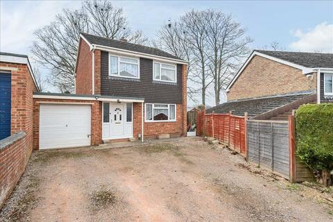 3 bedroom detached house for sale, Spray Leaze, Ludgershall, Ludgershall