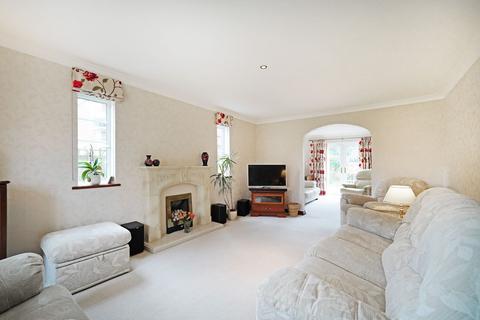 4 bedroom detached house for sale - Meeting House Lane, Balsall Common, CV7