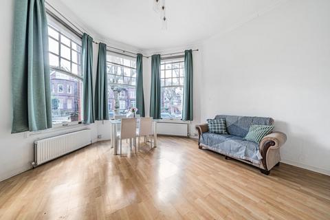 1 bedroom flat for sale - Queens Avenue, Muswell Hill