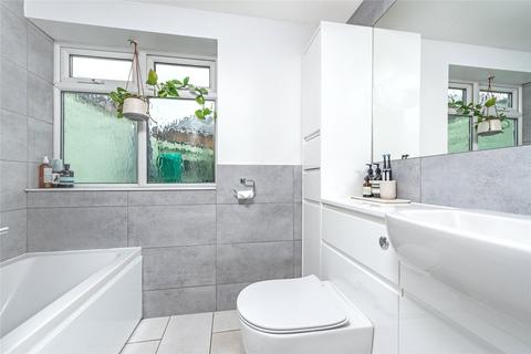 7 Grove Footpath, Surbiton, KT5 8AT