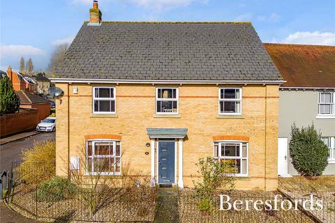 46 Baynard Avenue, Flitch Green, Dunmow, CM6 3FF