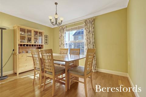 46 Baynard Avenue, Flitch Green, Dunmow, CM6 3FF