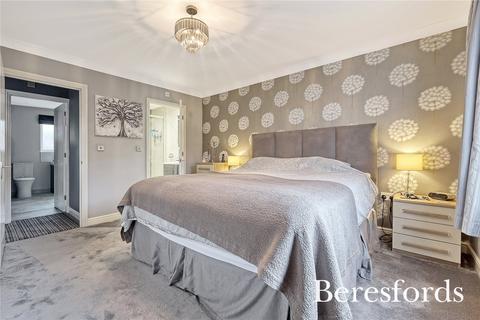 46 Baynard Avenue, Flitch Green, Dunmow, CM6 3FF