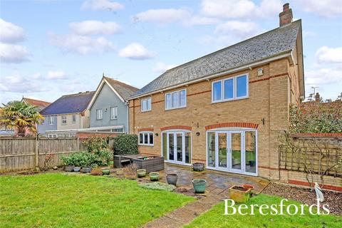 46 Baynard Avenue, Flitch Green, Dunmow, CM6 3FF