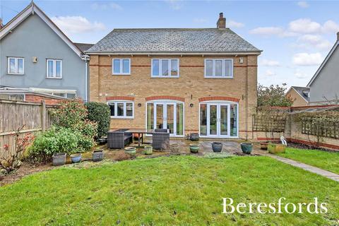 46 Baynard Avenue, Flitch Green, Dunmow, CM6 3FF