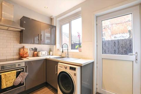 3 bedroom terraced house for sale, William Street, Kettering